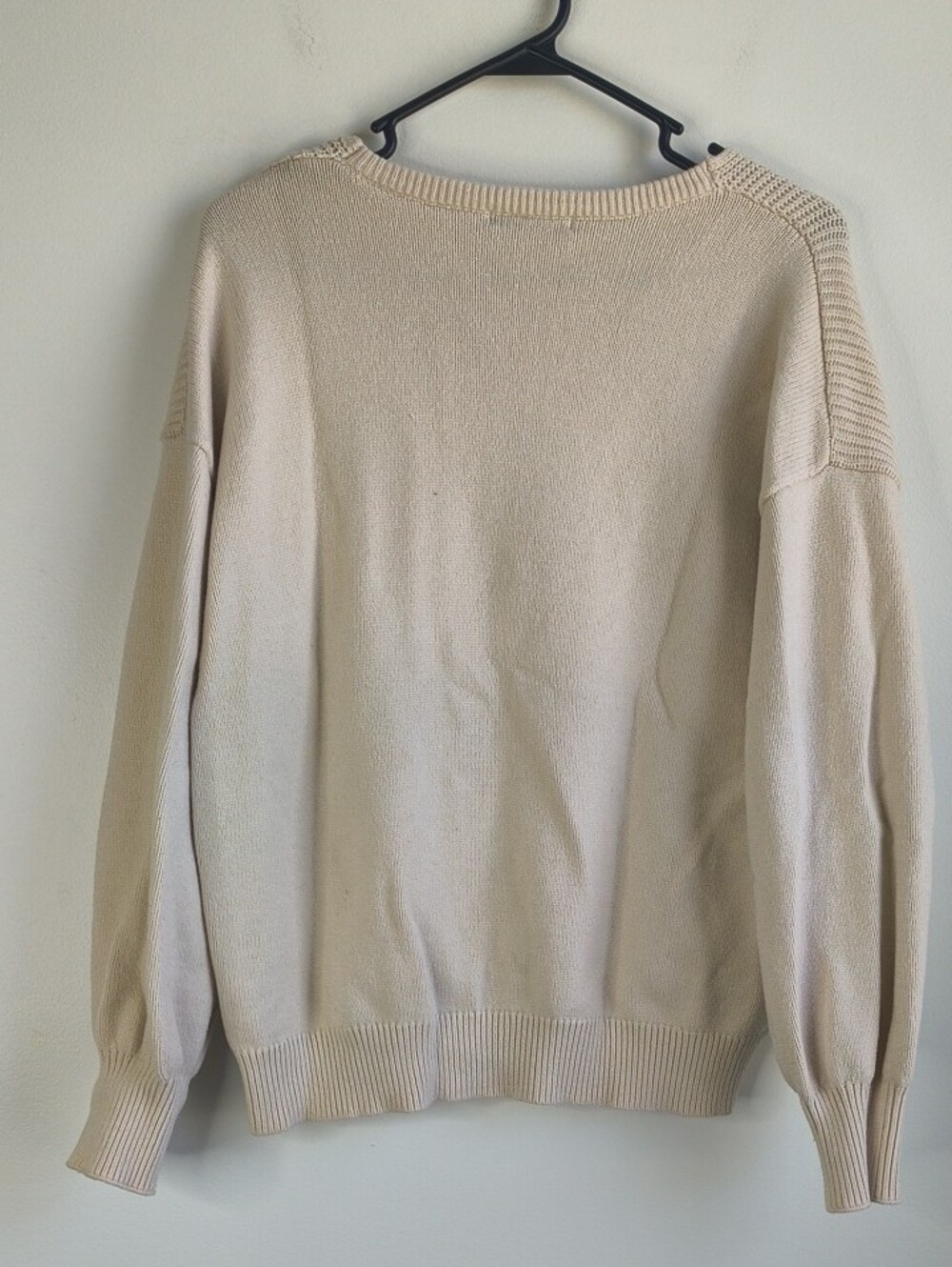 Cream V-Neck Cable-Detail Sweater - Picture 5 of 6